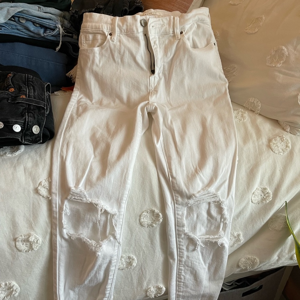 Pacsun distressed white skinny jeans